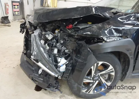 2024 Subaru Crosstrek Premium z USA, uszkodzony, nr VIN JF2GUADC4R8882495